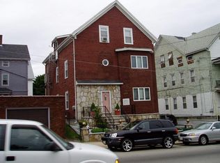 533 Broadway, Fall River, MA 02724