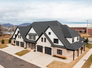 1033 S Westyn Loop #1, Forest, VA 24551