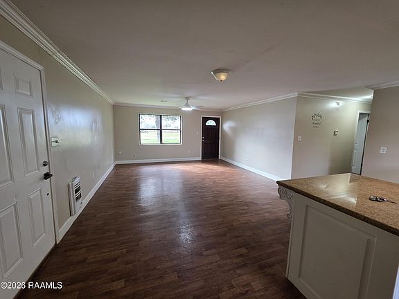 4th image of 1109 Emerald Rd