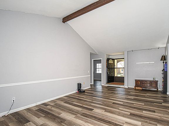 5th image of 2211 Aileswick Dr