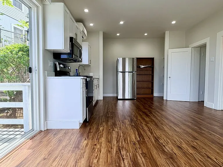 2013 Kakela Dr — Photo 11