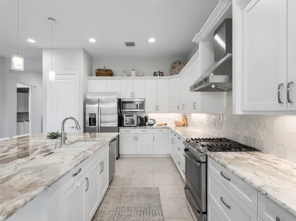 6390 High Pointe West Way, Vero Beach, FL 32967