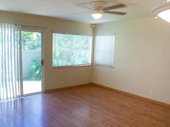 family room with view to back