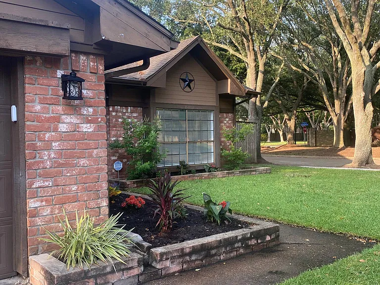 3043 The Highlands Dr — Photo 22
