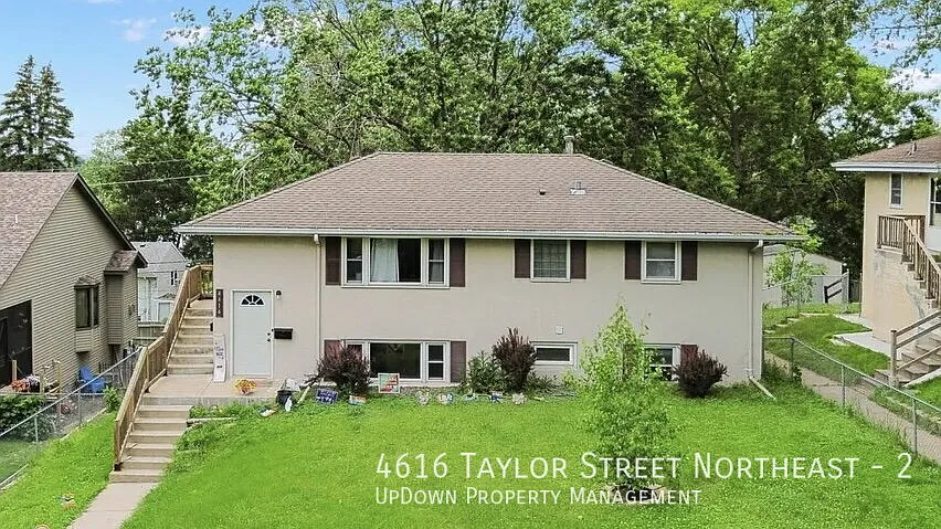 "Charming 3-Bed Sanctuary in Columbia Heights Spacious 1000 Sq Ft Awaits!" — Photo 1