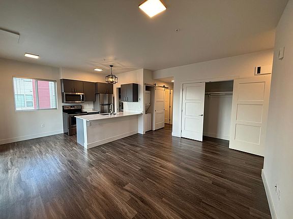 2nd image of 2772 E 31st Ave APT 201