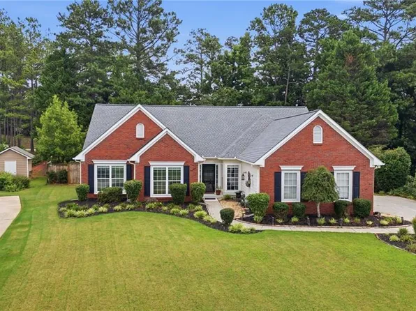 4169 Chatham View Dr, Buford, GA 30518