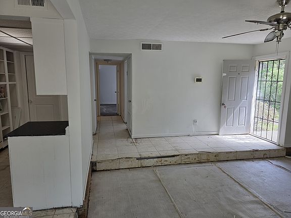 5th image of 3183 Nectarine Cir