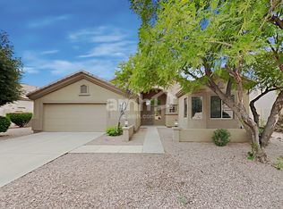 8027 W Clara Ln, Peoria, AZ 85382