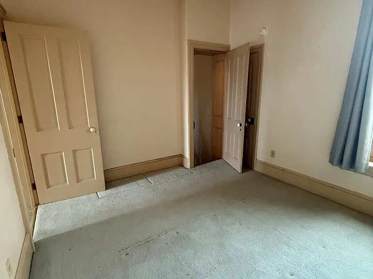 216 Main St #3 — Photo 8