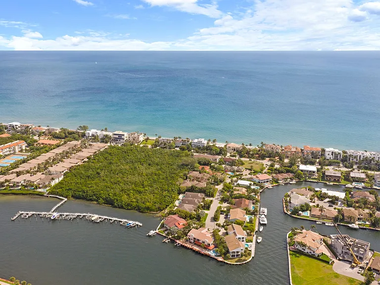 4102 S Ocean Blvd — Photo 1