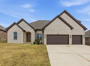 17105 Willow Creek Dr, North Little Rock, AR 72120