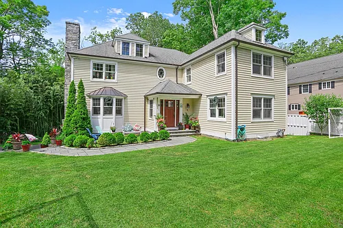 80 Brookside Dr Photo 1