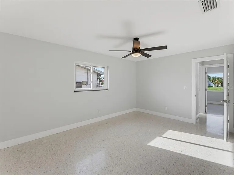 4044 Headsail Dr — Photo 19