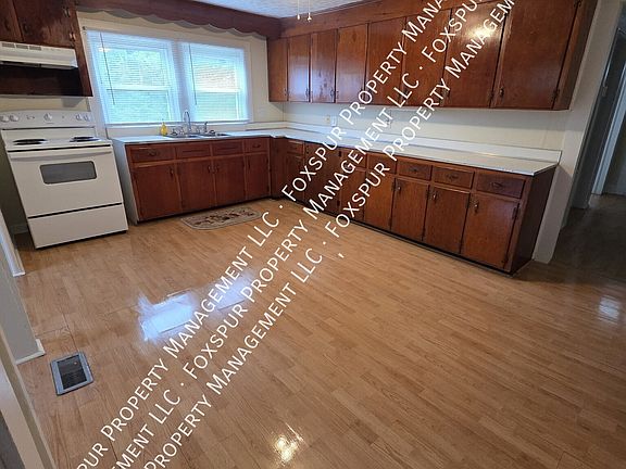4th image of 311 Arthur Dr