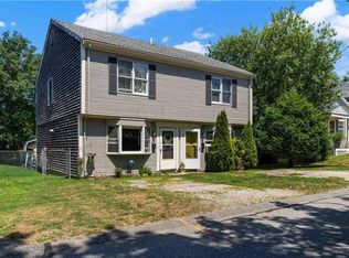 43 Garfield St, Newport, RI 02840
