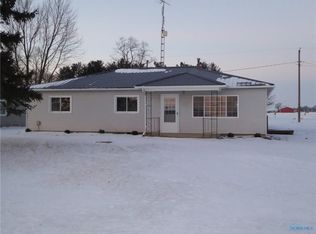 26825 Behrens Rd, Defiance, OH 43512