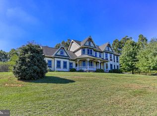 6211 Blue Hill Rd, Glenville, PA 17329