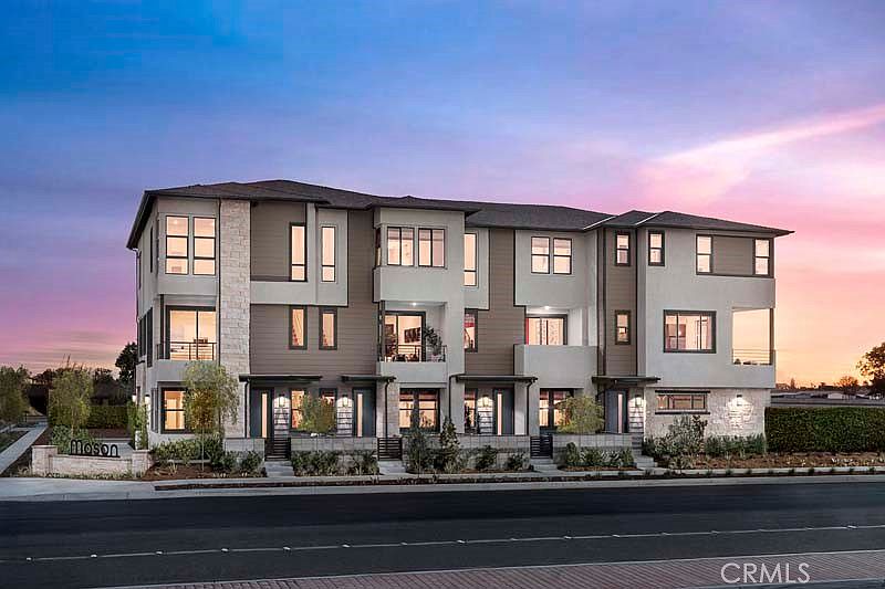 1st image of 103 S Laxore St #103