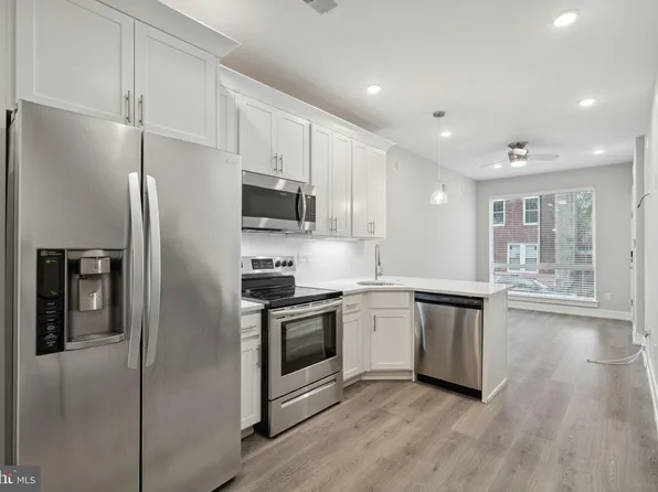 2535 N Howard St, Philadelphia, PA 19133