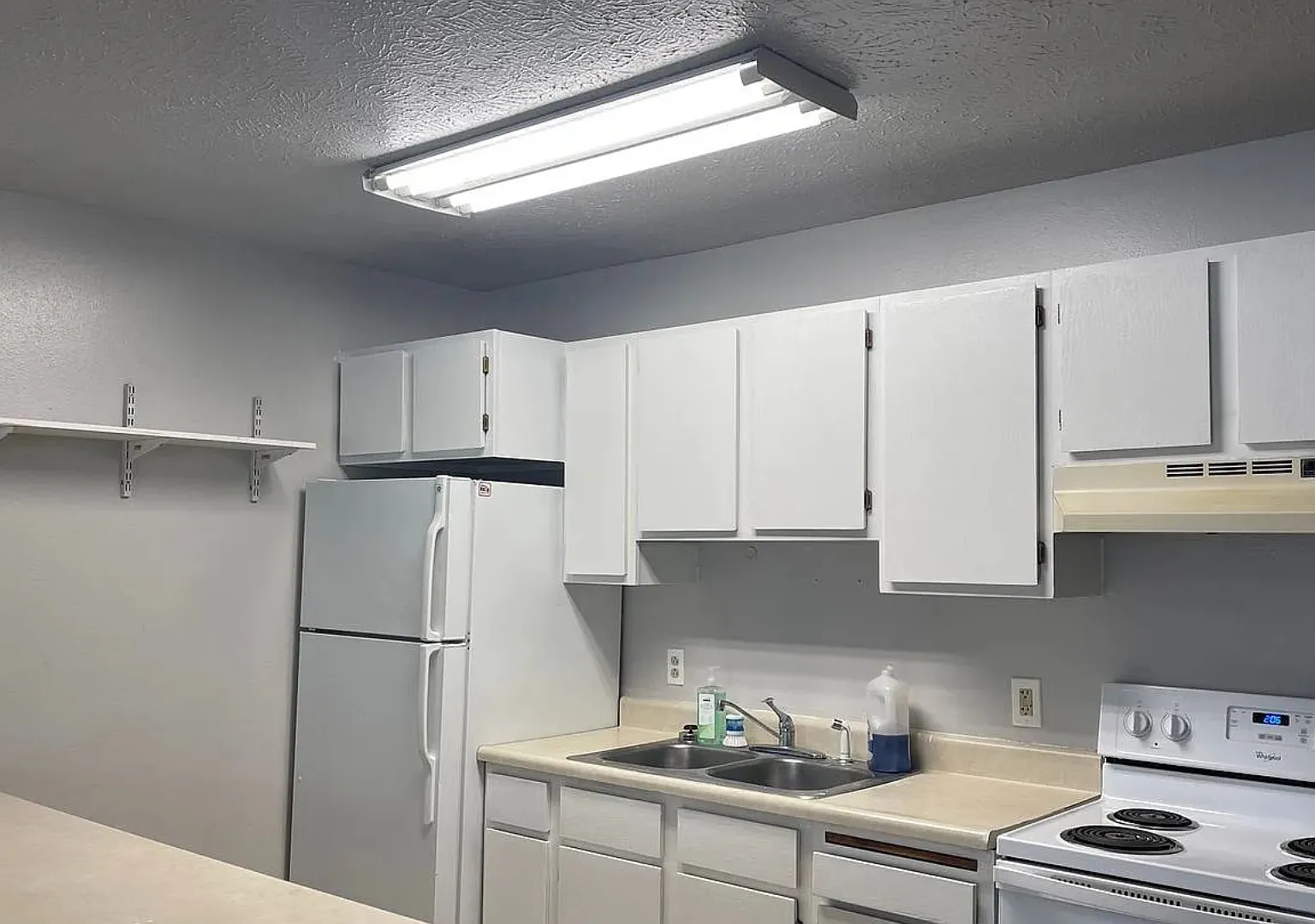 Gillam 2113 — Photo 3