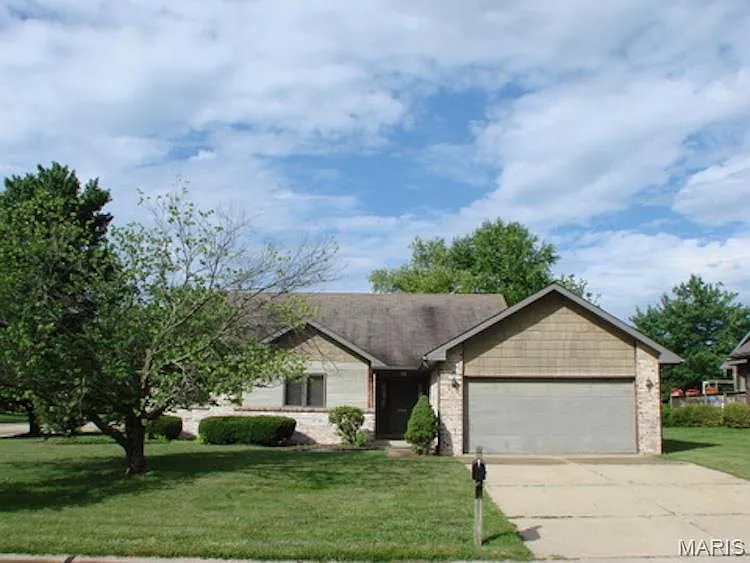 301 Brian Dr