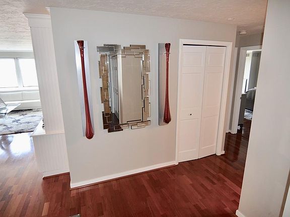 5th image of 1001 Marina Dr APT 711