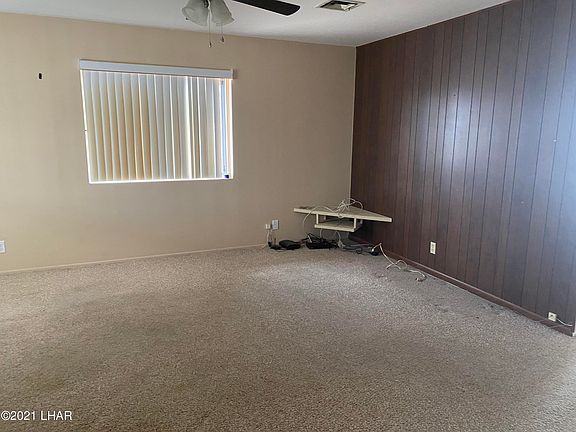 5th image of 2543 Mariner Ln