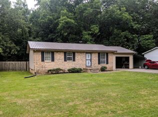 1113 Belmont St, Paris, TN 38242