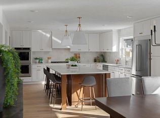 4205 W 42nd St, Edina, MN 55416