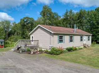 22 Roy Dr, Warren, ME 04864