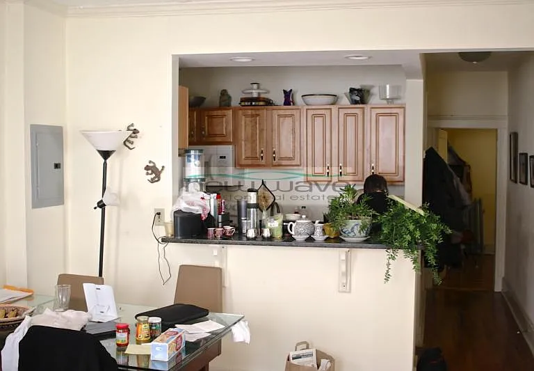51 Queensberry St #5 — Photo 10