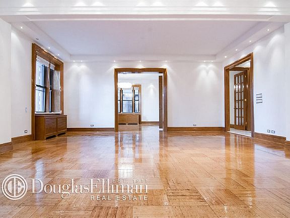 3rd image of 853 7th Ave APT 1A