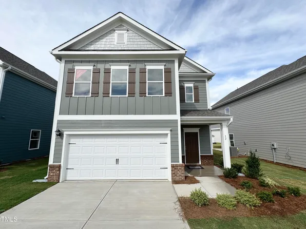 52 Commons Cir, Clayton, NC 27520