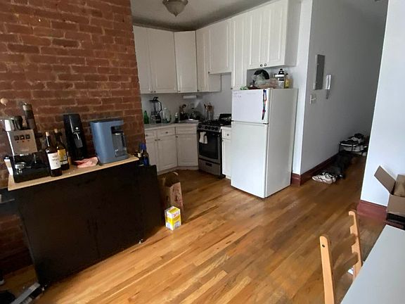 2nd image of 350 E 67th St APT 24