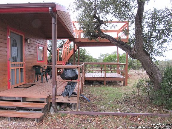 2nd image of 100 Timber Rd #3