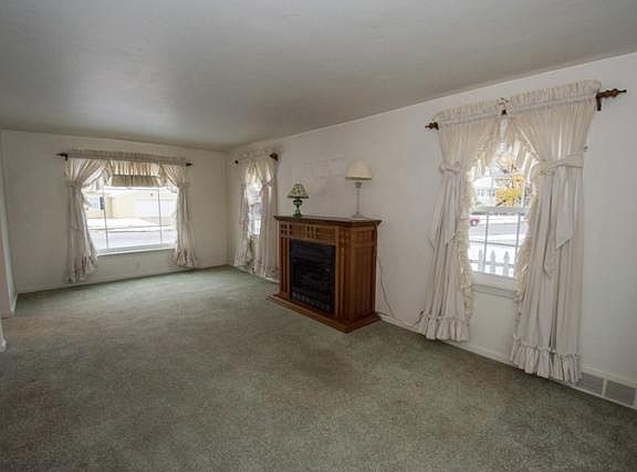 5th image of 1327 Prospect Dr