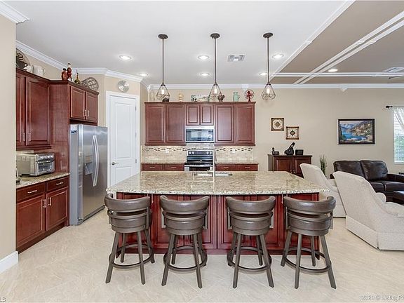 3rd image of 10511 Severino Ln