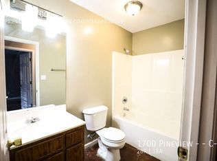 1700 Pineview St #C-3, Jonesboro, AR 72405