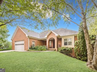 1420 Juniper Springs Trl, Loganville, GA