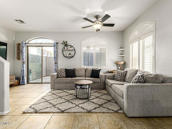 4th image of 2150 W ALAMEDA Road #1044