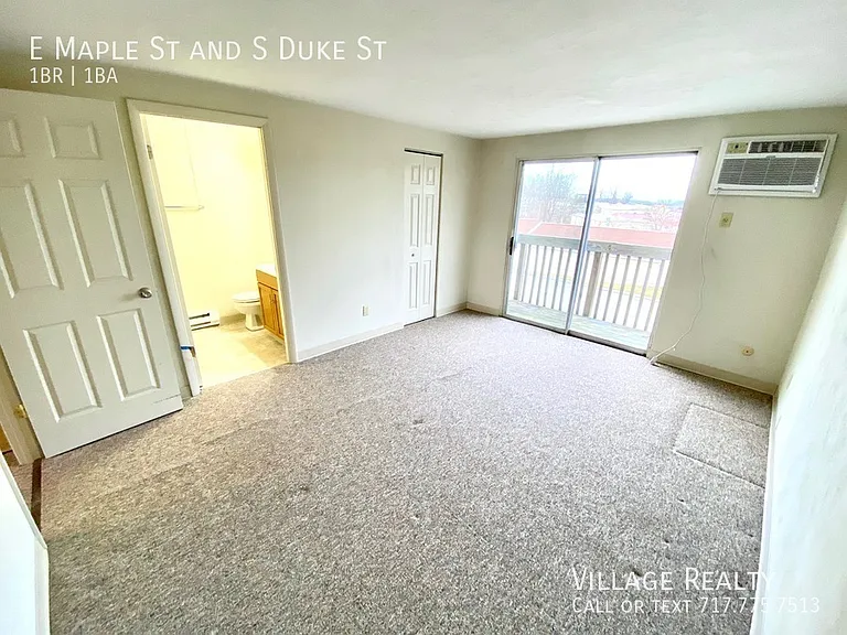 E Maple St — Photo 8