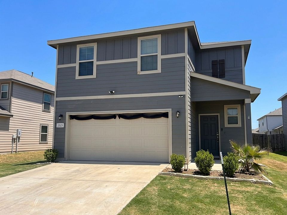 1st image of 2525 Ayers Dr