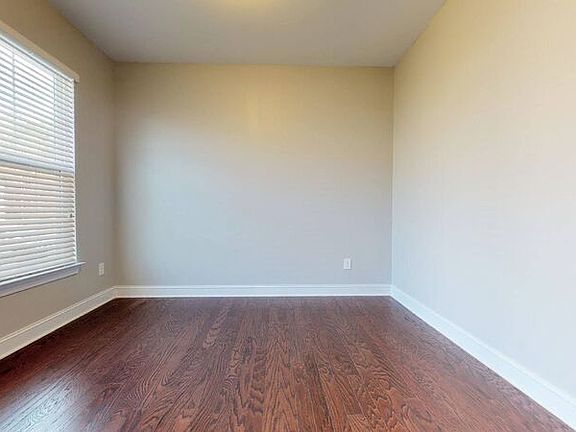 4th image of 102 Harvest Oaks Ln #62