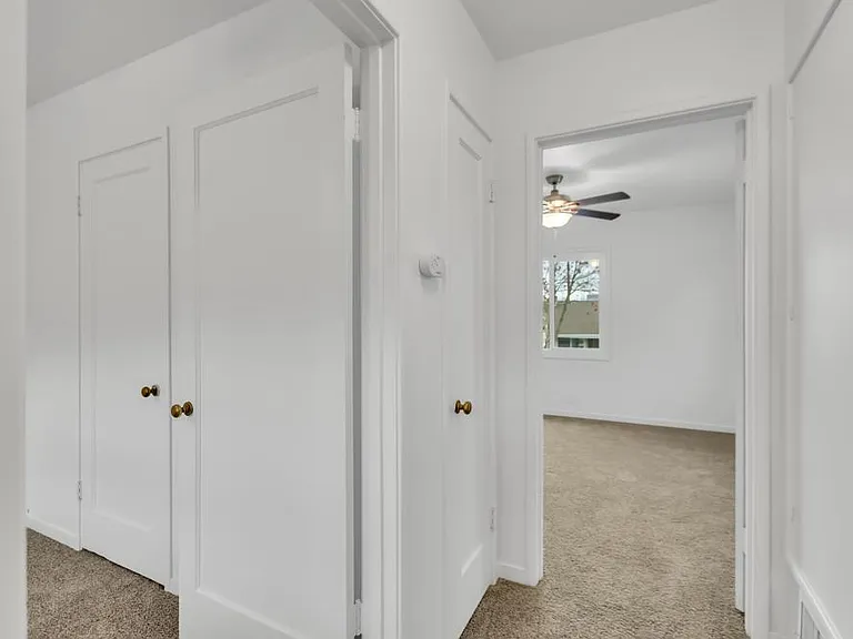 2549 Cumberland Rd — Photo 4
