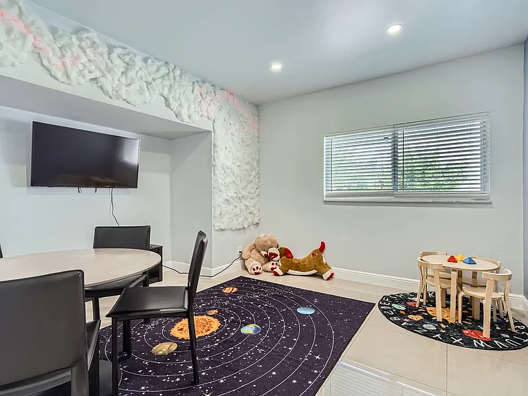 Viewmax Apartments — Photo 4
