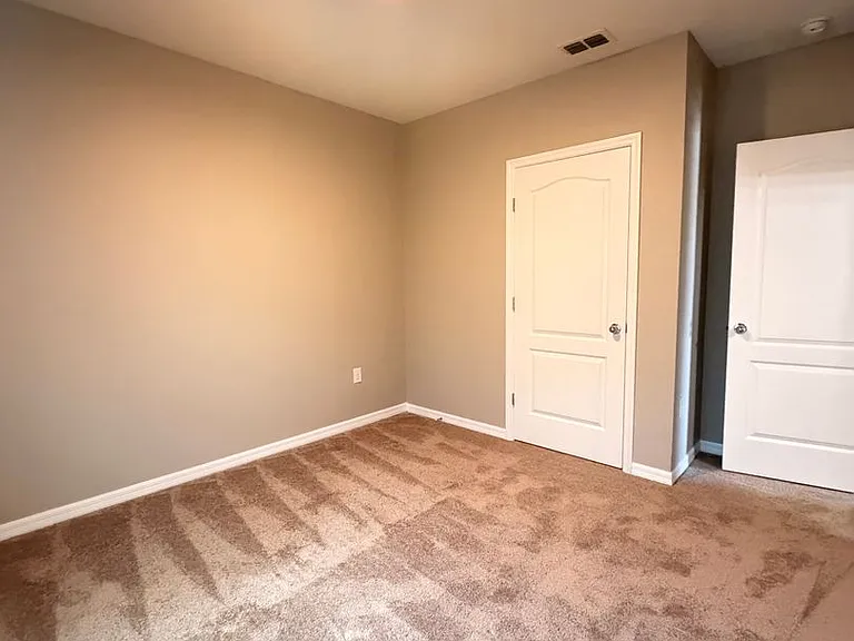 4117 Sophia Blvd — Photo 5