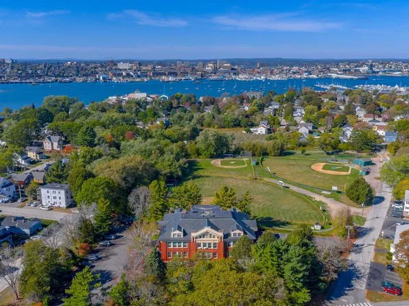 245 Broadway #202, South Portland, ME 04106