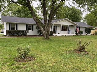 2967 Parkwood Dr, Murfreesboro, TN 37128