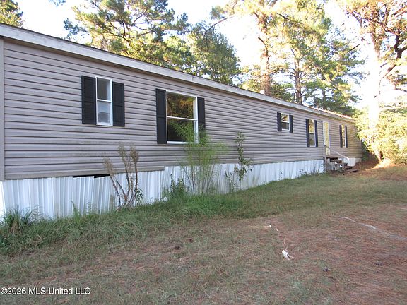 4th image of 1901 Zetus Rd NW